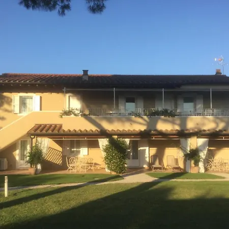 Relais Le Fornacelle Aparthotel Castagneto Carducci Esterno foto